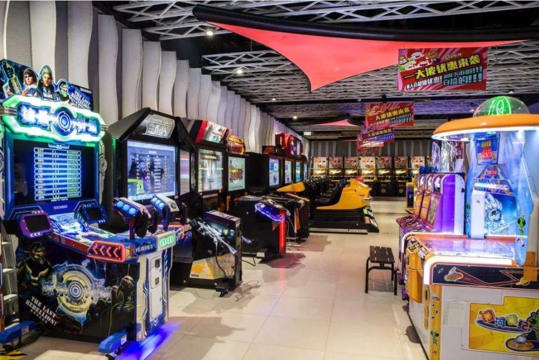 環游嘉年華 年輕人最愛的電玩城與淘氣堡體驗